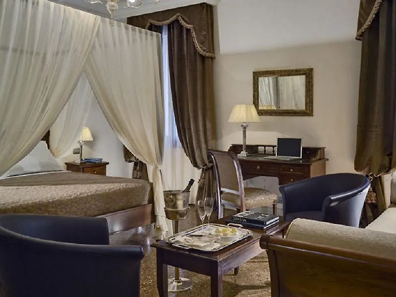 Hotel Dell'Opera Wenecja