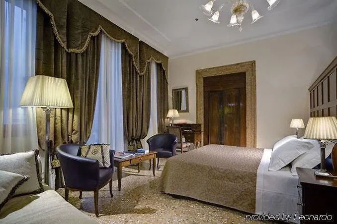 Hotel Dell'Opera Venice