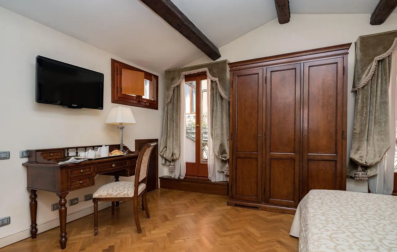 Hotel Dell'Opera Venice 3*,  Italy