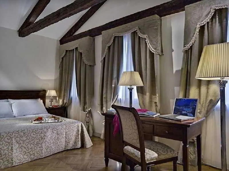 Hotel Dell'Opera Venice 3*,  Italy